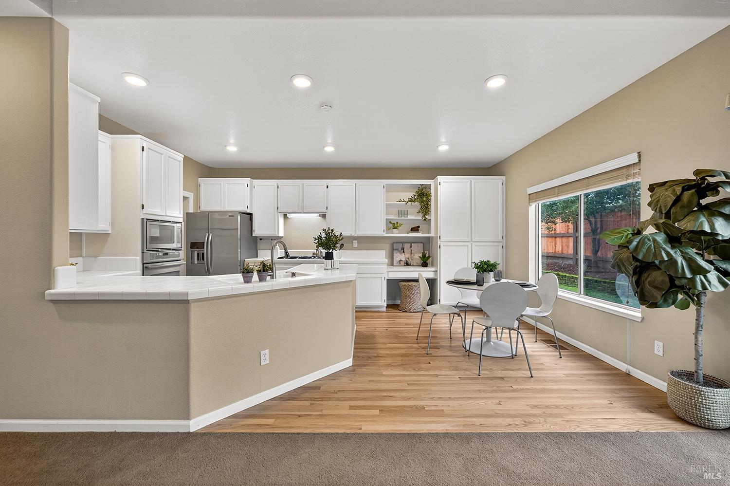 Detail Gallery Image 15 of 46 For 5432 Shallows Pl, Santa Rosa,  CA 95409 - 3 Beds | 2 Baths