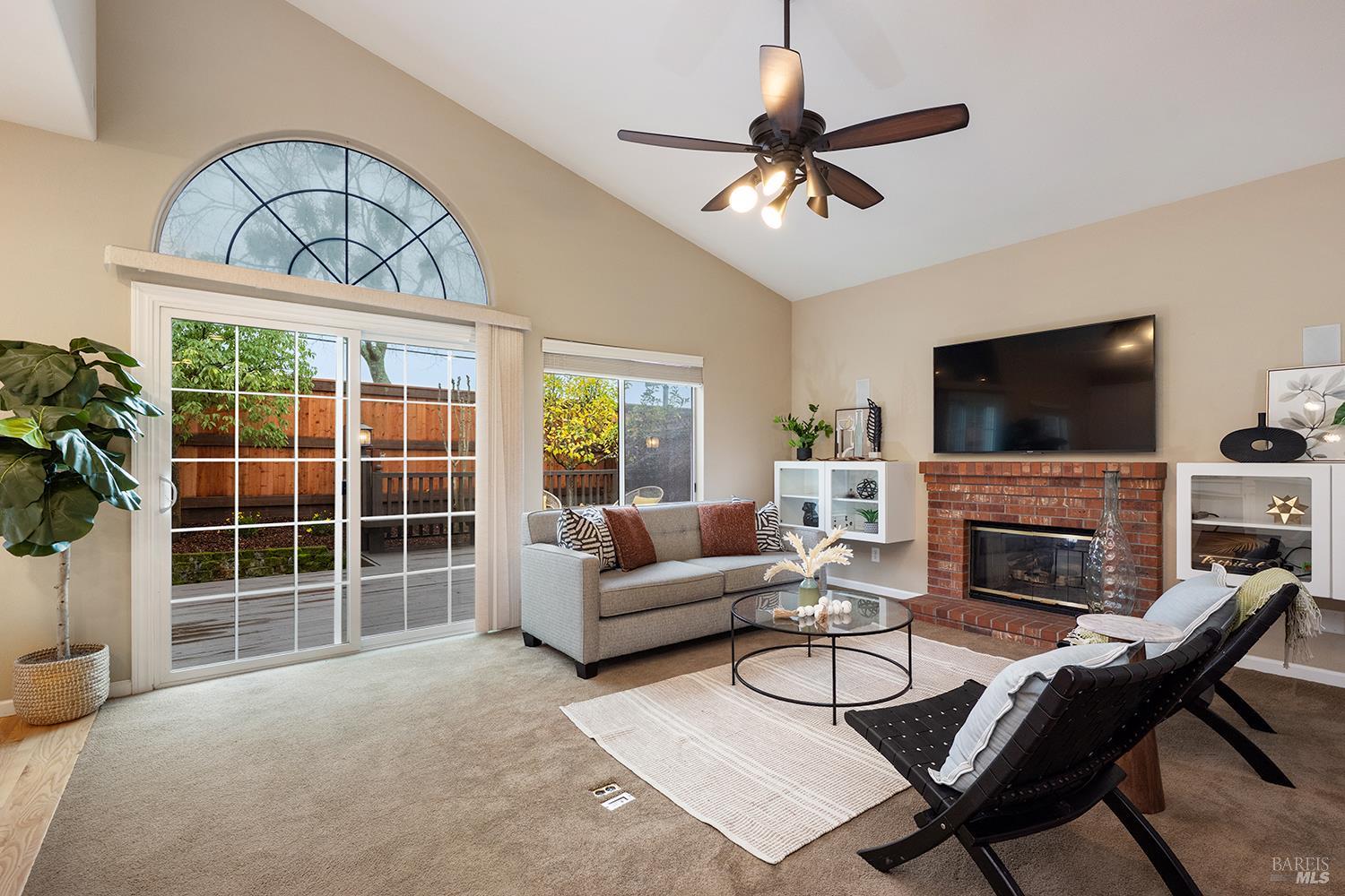 Detail Gallery Image 19 of 46 For 5432 Shallows Pl, Santa Rosa,  CA 95409 - 3 Beds | 2 Baths