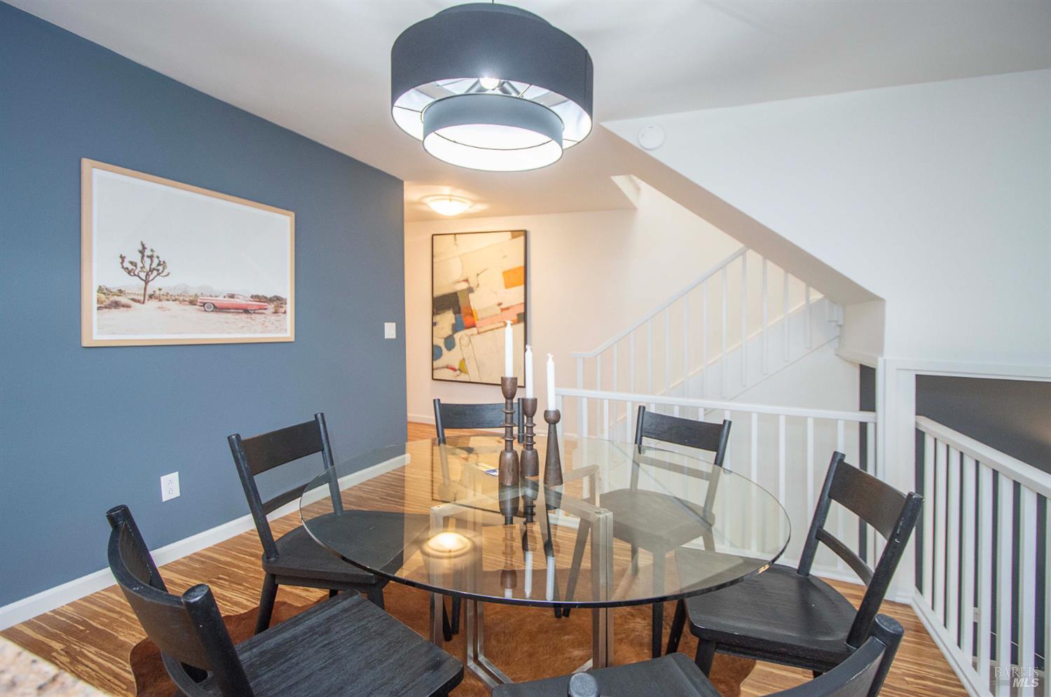 Detail Gallery Image 10 of 51 For 235 Knollwood Dr, San Rafael,  CA 94901 - 3 Beds | 2/1 Baths