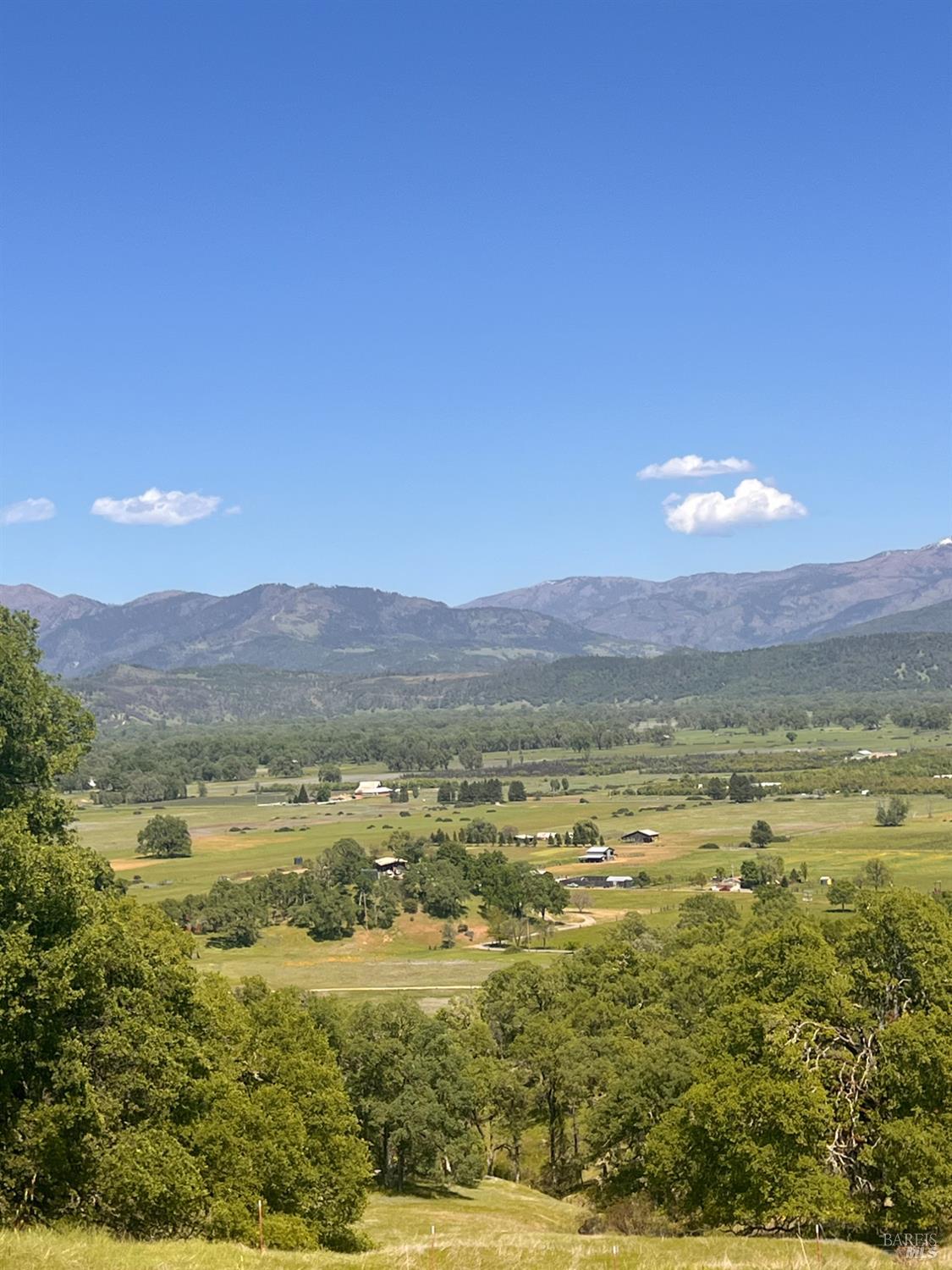 Detail Gallery Image 2 of 77 For 23040 Poonkinney Rd, Covelo,  CA 95428 - 2 Beds | 1 Baths