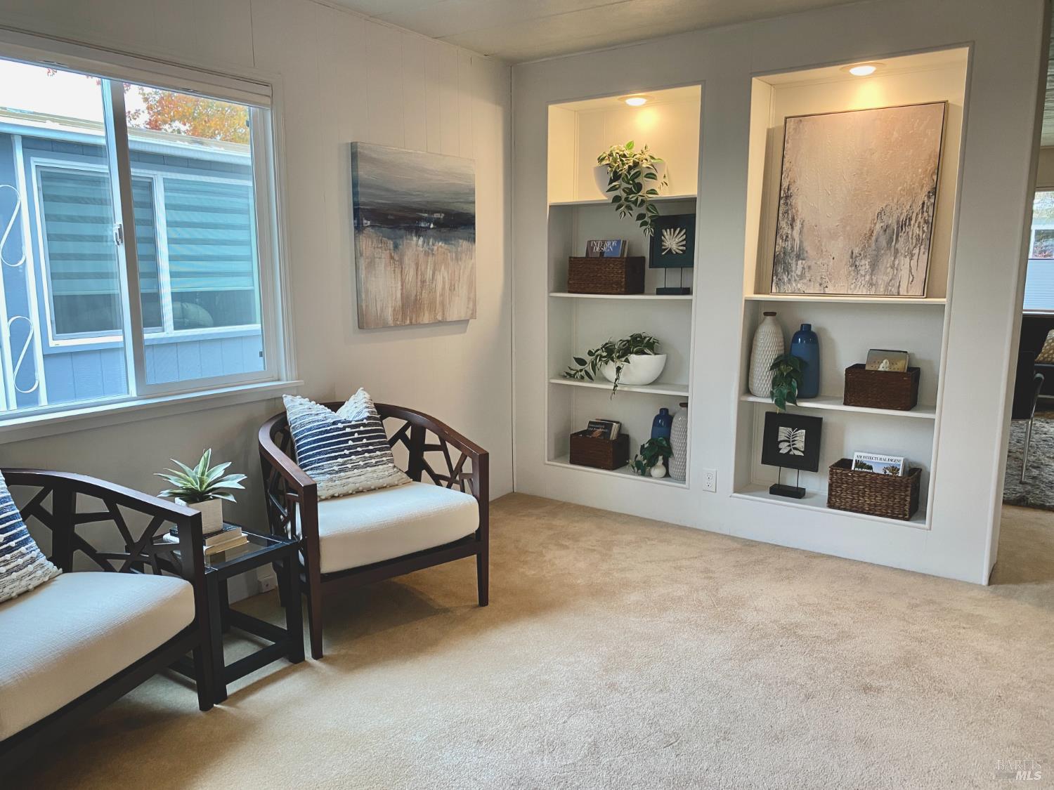 Detail Gallery Image 10 of 23 For 708 Seville Way, Novato,  CA 94949 - 2 Beds | 2 Baths