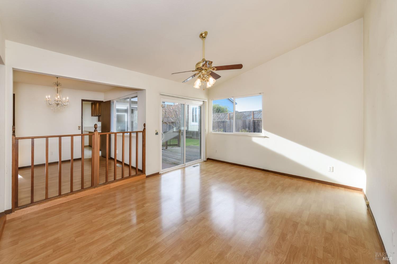 Detail Gallery Image 10 of 32 For 1068 San Francisco Way, Rohnert Park,  CA 94928 - 4 Beds | 2 Baths