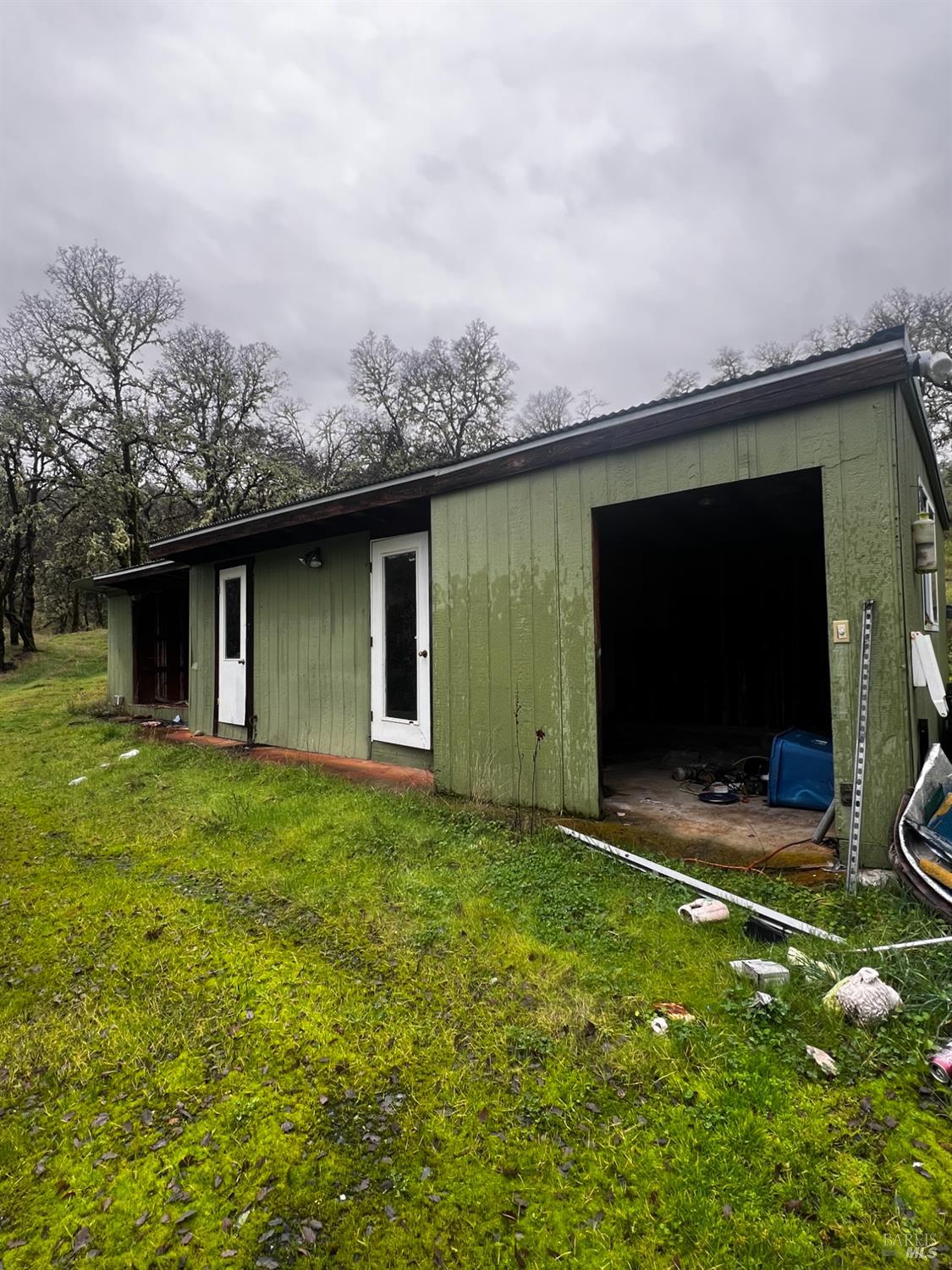 Detail Gallery Image 20 of 77 For 23040 Poonkinney Rd, Covelo,  CA 95428 - 2 Beds | 1 Baths