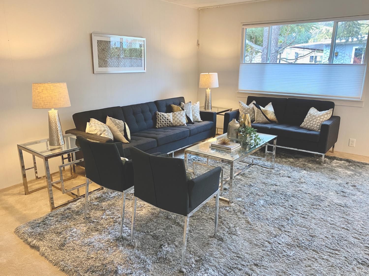 Detail Gallery Image 4 of 23 For 708 Seville Way, Novato,  CA 94949 - 2 Beds | 2 Baths