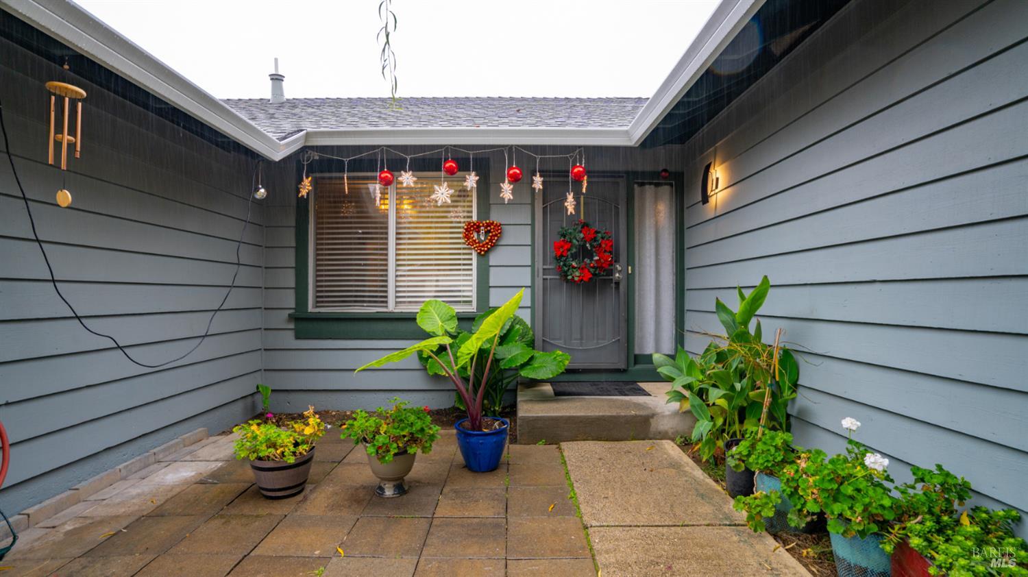 Detail Gallery Image 9 of 57 For 3456 Norwalk Pl, Fairfield,  CA 94534 - 4 Beds | 2/1 Baths