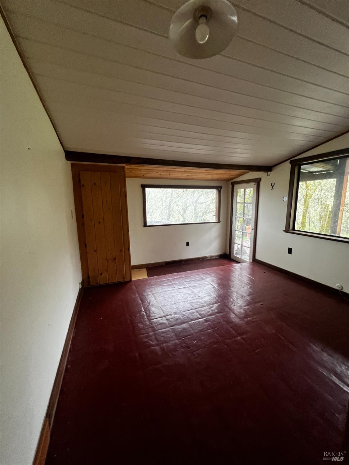 Detail Gallery Image 35 of 77 For 23040 Poonkinney Rd, Covelo,  CA 95428 - 2 Beds | 1 Baths