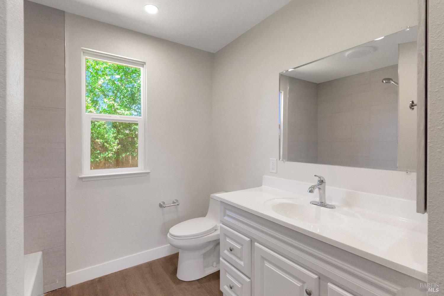 Detail Gallery Image 18 of 38 For 1120 Soda Canyon Rd, Napa,  CA 94558 - 5 Beds | 3 Baths