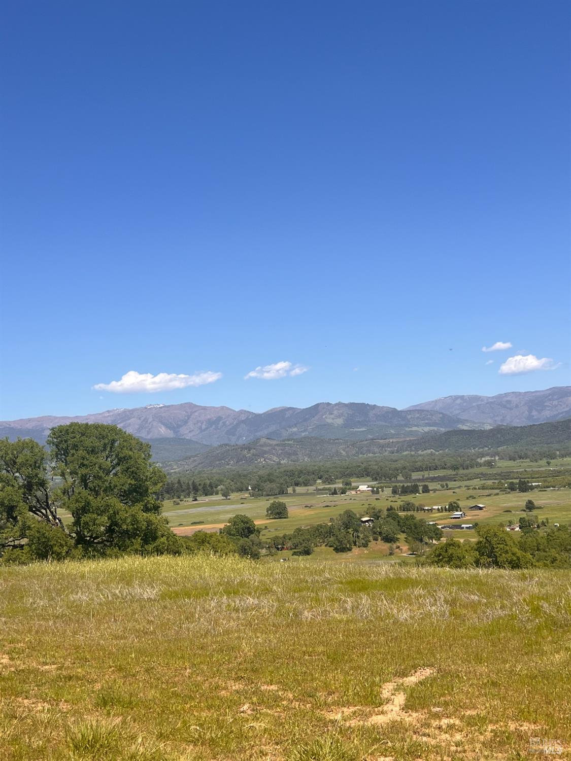 Detail Gallery Image 3 of 77 For 23040 Poonkinney Rd, Covelo,  CA 95428 - 2 Beds | 1 Baths