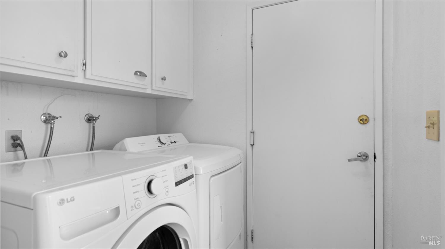 Detail Gallery Image 28 of 57 For 3456 Norwalk Pl, Fairfield,  CA 94534 - 4 Beds | 2/1 Baths