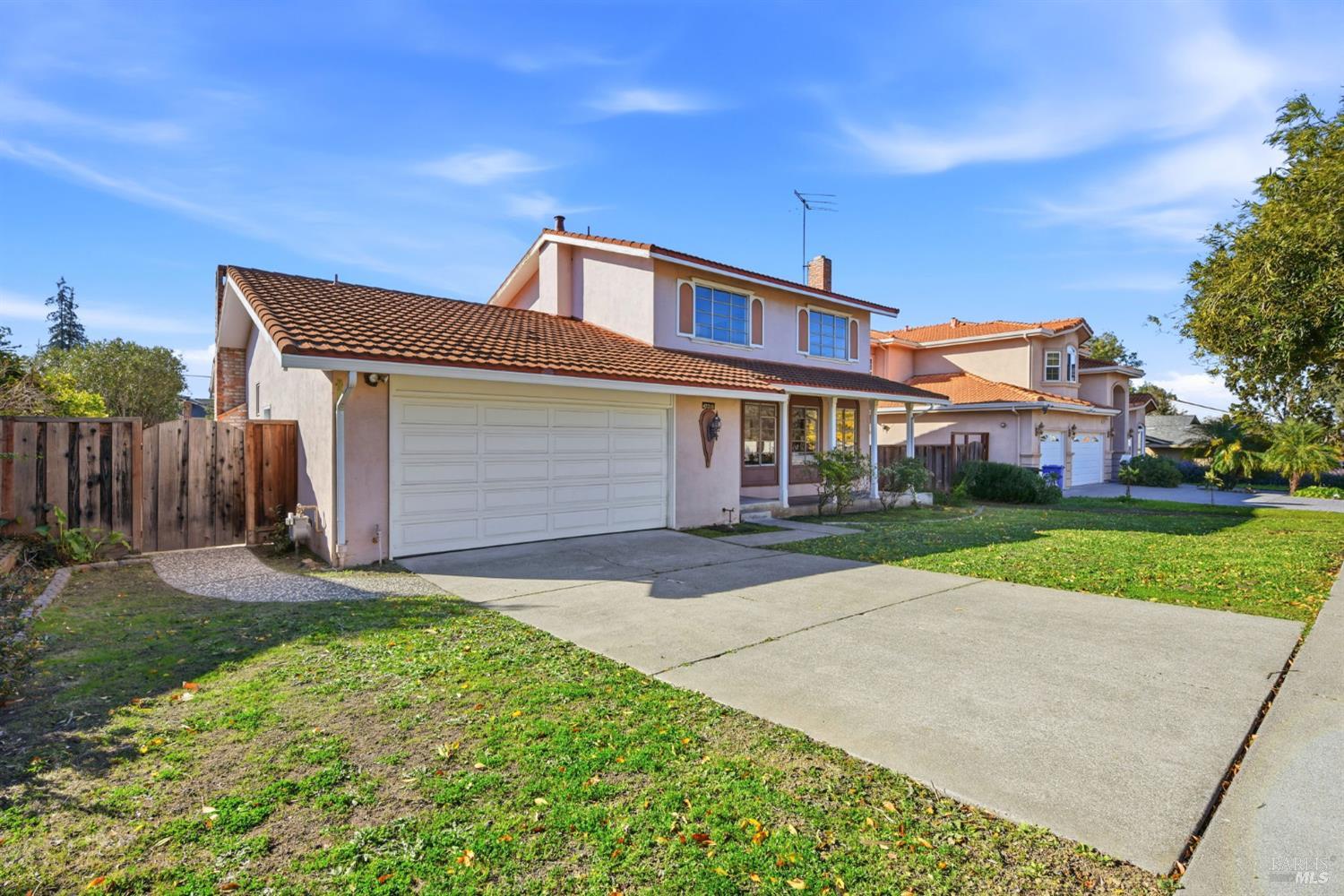 Detail Gallery Image 2 of 33 For 42015 via San Carlos Unkn, Fremont,  CA 94539 - 3 Beds | 3 Baths