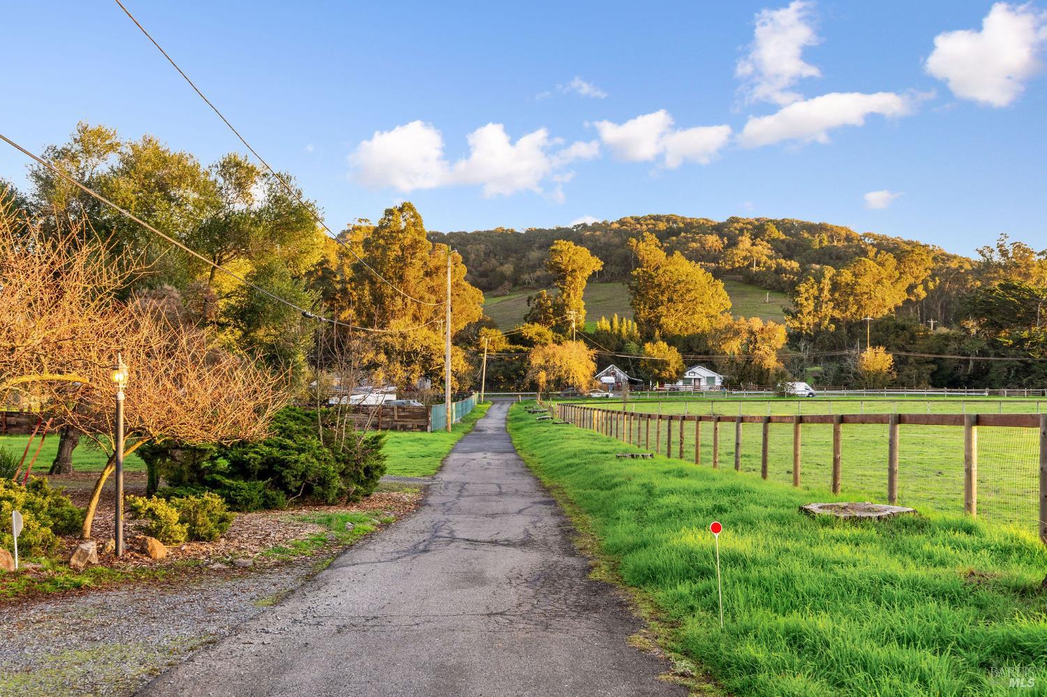 Detail Gallery Image 52 of 65 For 2850 Western Ave, Petaluma,  CA 94952 - 4 Beds | 3 Baths