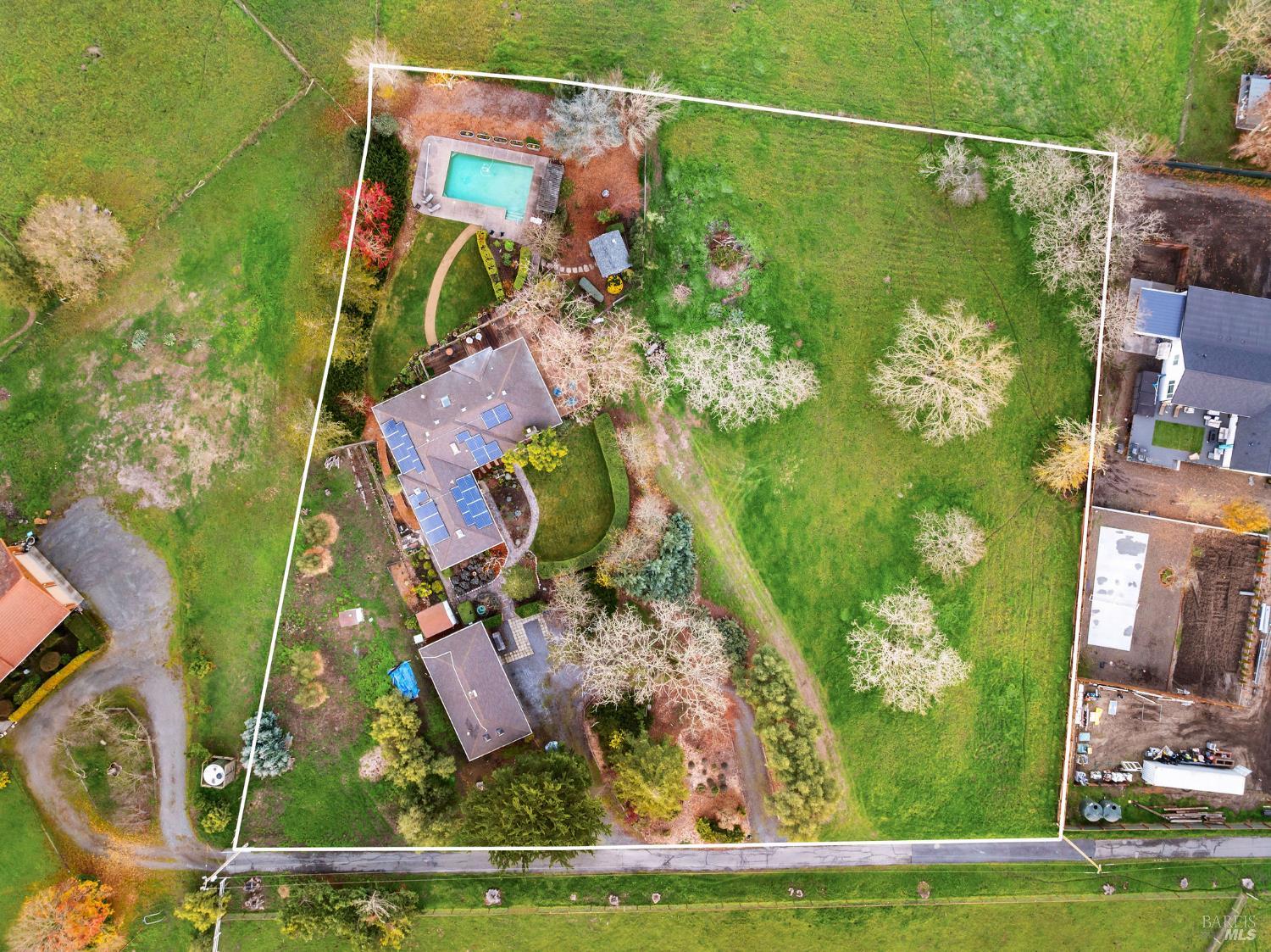 Detail Gallery Image 61 of 65 For 2850 Western Ave, Petaluma,  CA 94952 - 4 Beds | 3 Baths