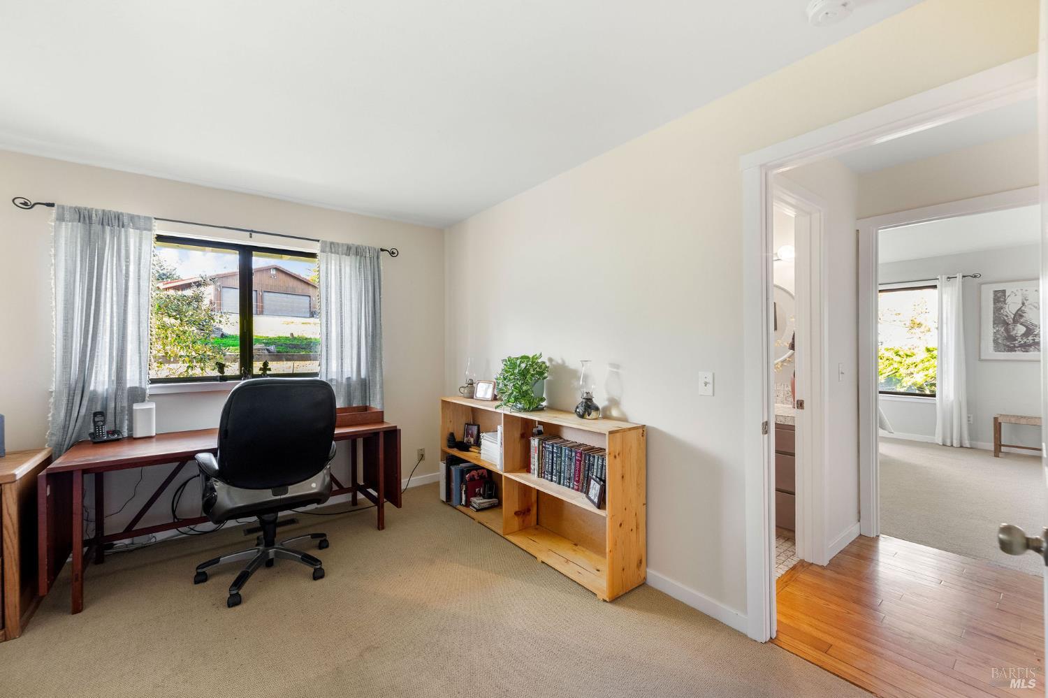 Detail Gallery Image 32 of 65 For 2850 Western Ave, Petaluma,  CA 94952 - 4 Beds | 3 Baths