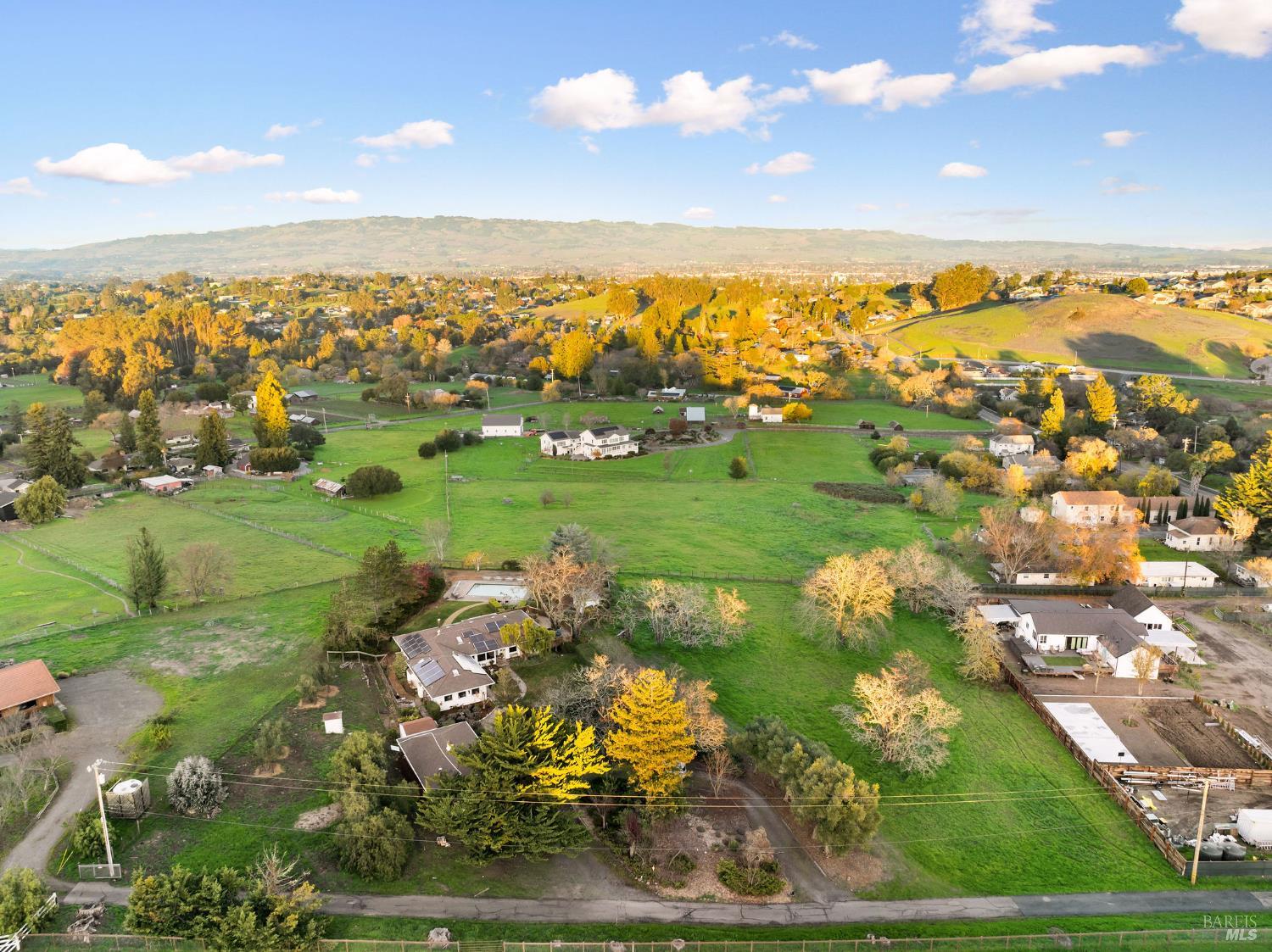 Detail Gallery Image 64 of 65 For 2850 Western Ave, Petaluma,  CA 94952 - 4 Beds | 3 Baths