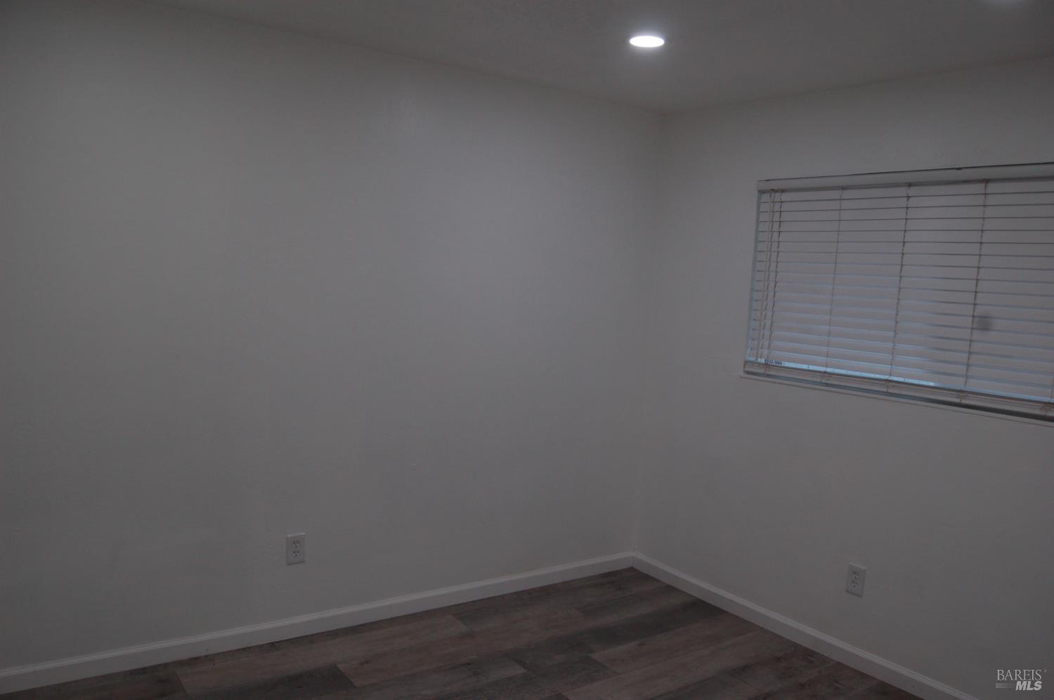 Detail Gallery Image 6 of 13 For 77 El Toro Ct, Fairfield,  CA 94533 - 2 Beds | 1 Baths