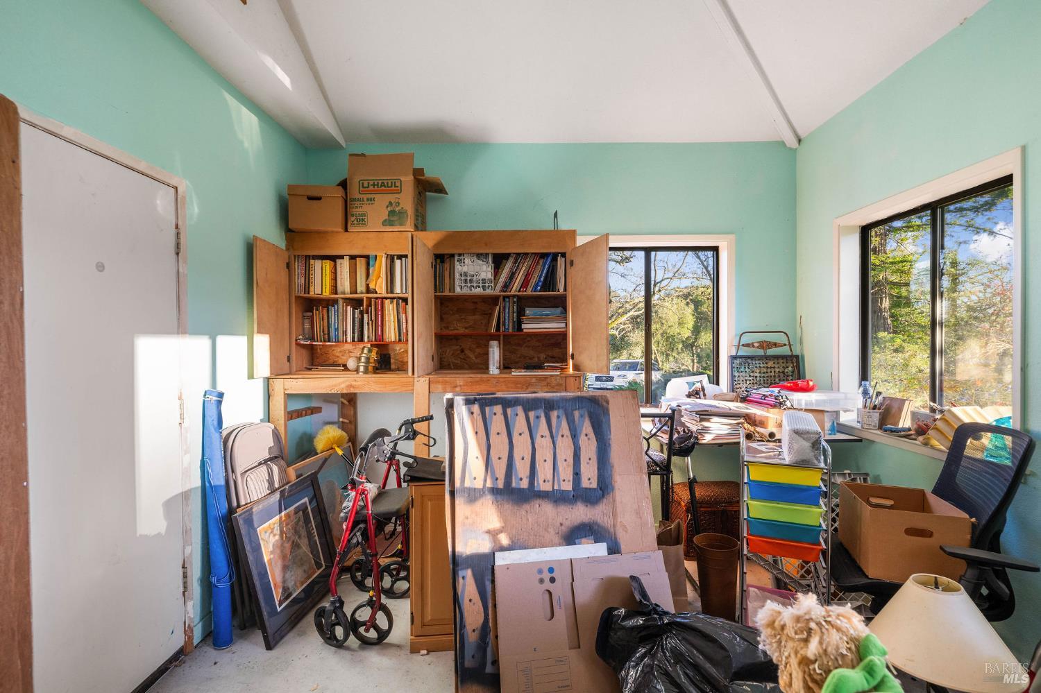 Detail Gallery Image 42 of 65 For 2850 Western Ave, Petaluma,  CA 94952 - 4 Beds | 3 Baths