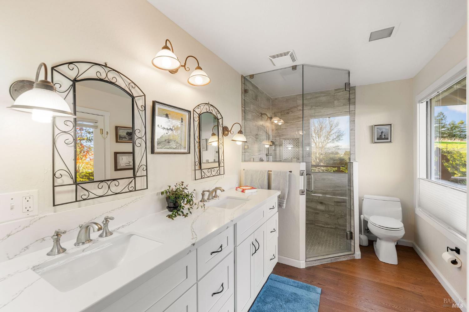 Detail Gallery Image 25 of 65 For 2850 Western Ave, Petaluma,  CA 94952 - 4 Beds | 3 Baths