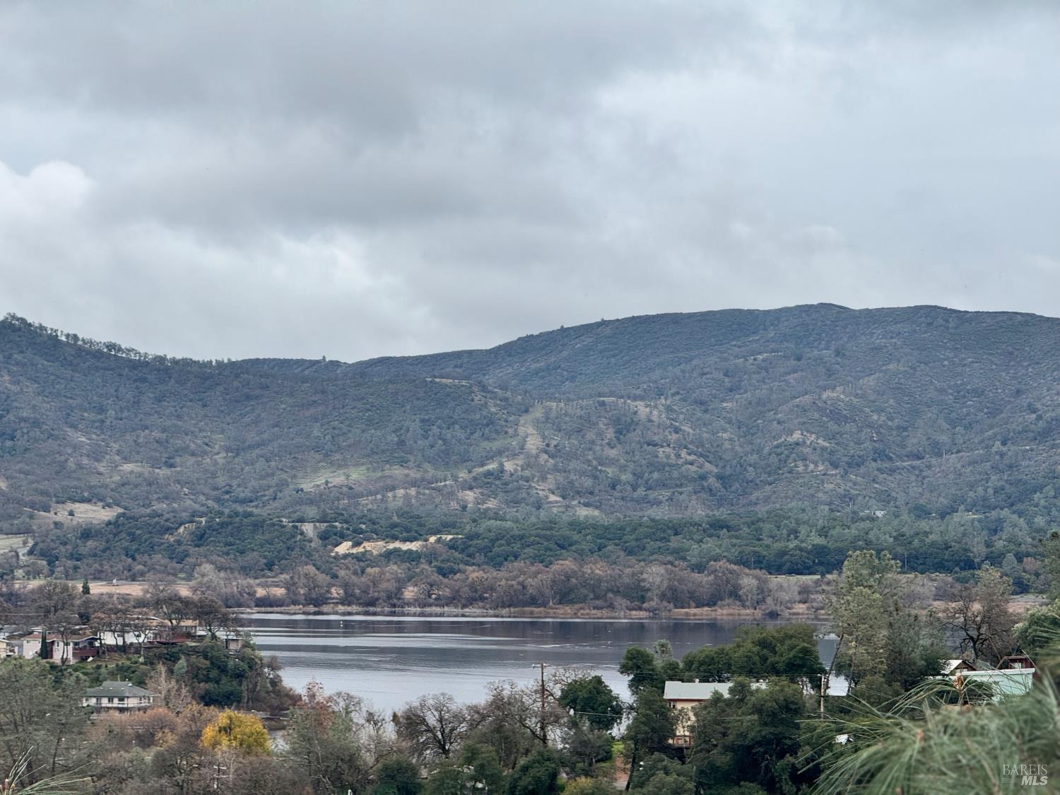 Detail Gallery Image 16 of 23 For 12332 Mountain View Dr, Clearlake Oaks,  CA 95423 - – Beds | – Baths