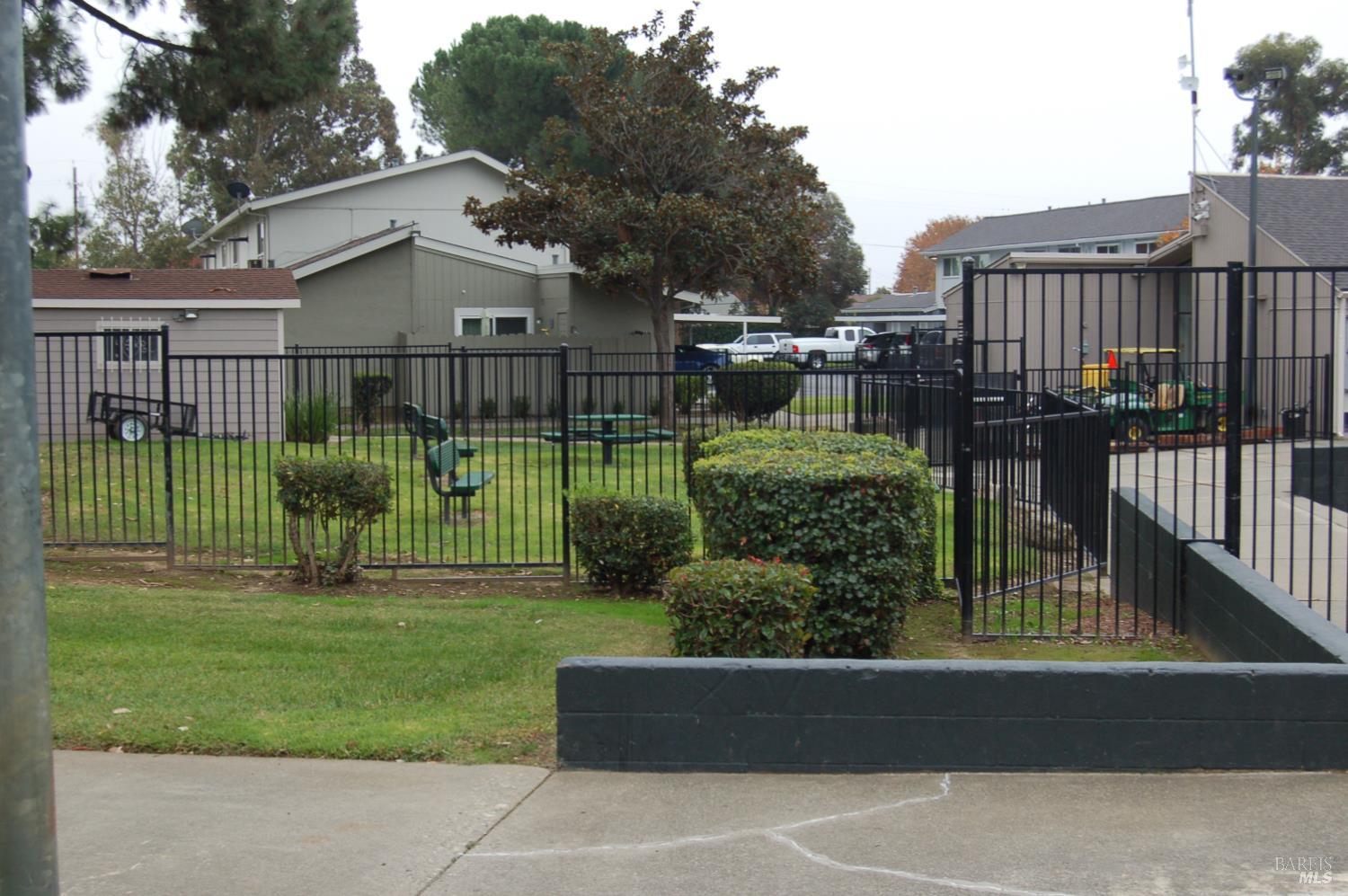 Detail Gallery Image 13 of 13 For 77 El Toro Ct, Fairfield,  CA 94533 - 2 Beds | 1 Baths