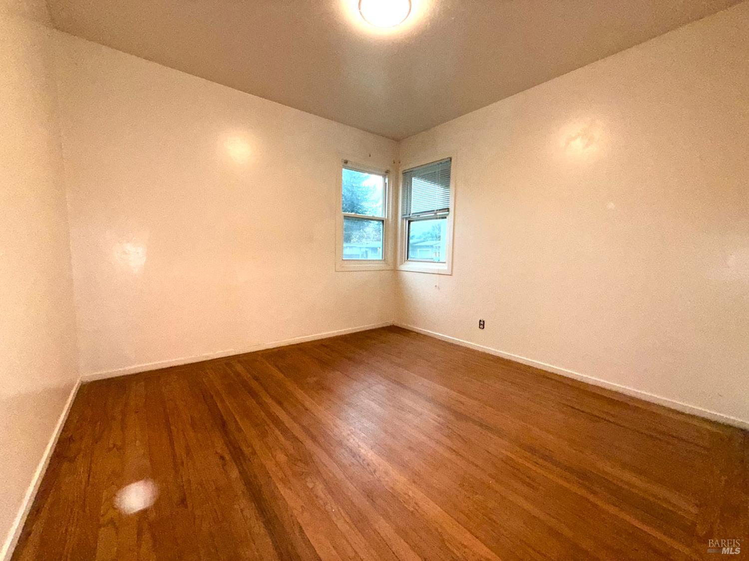 Detail Gallery Image 21 of 31 For 3469 Idaho Dr, Santa Rosa,  CA 95405 - 3 Beds | 1 Baths