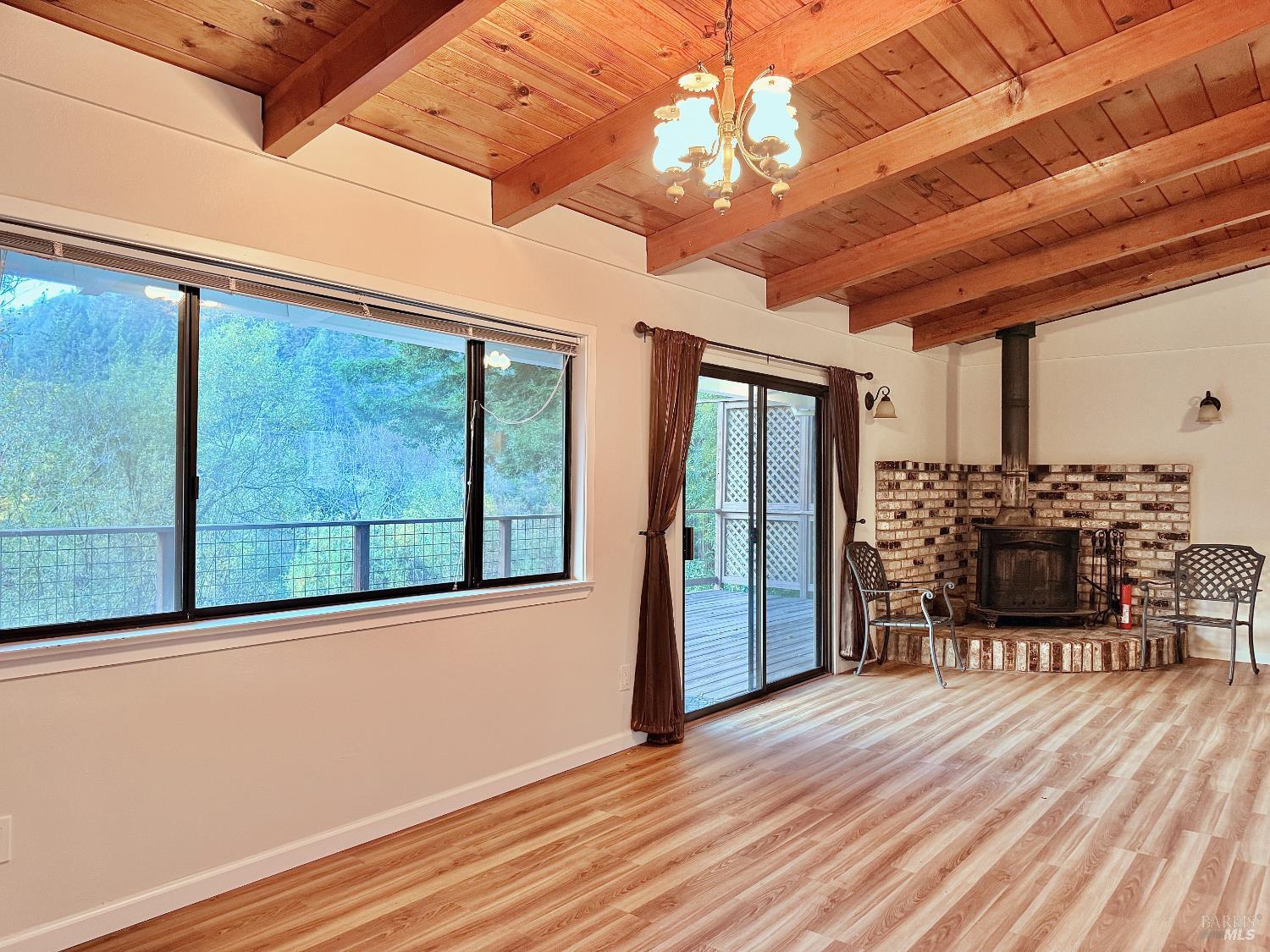 Detail Gallery Image 12 of 39 For 16868 Center Way, Guerneville,  CA 95446 - 3 Beds | 2 Baths