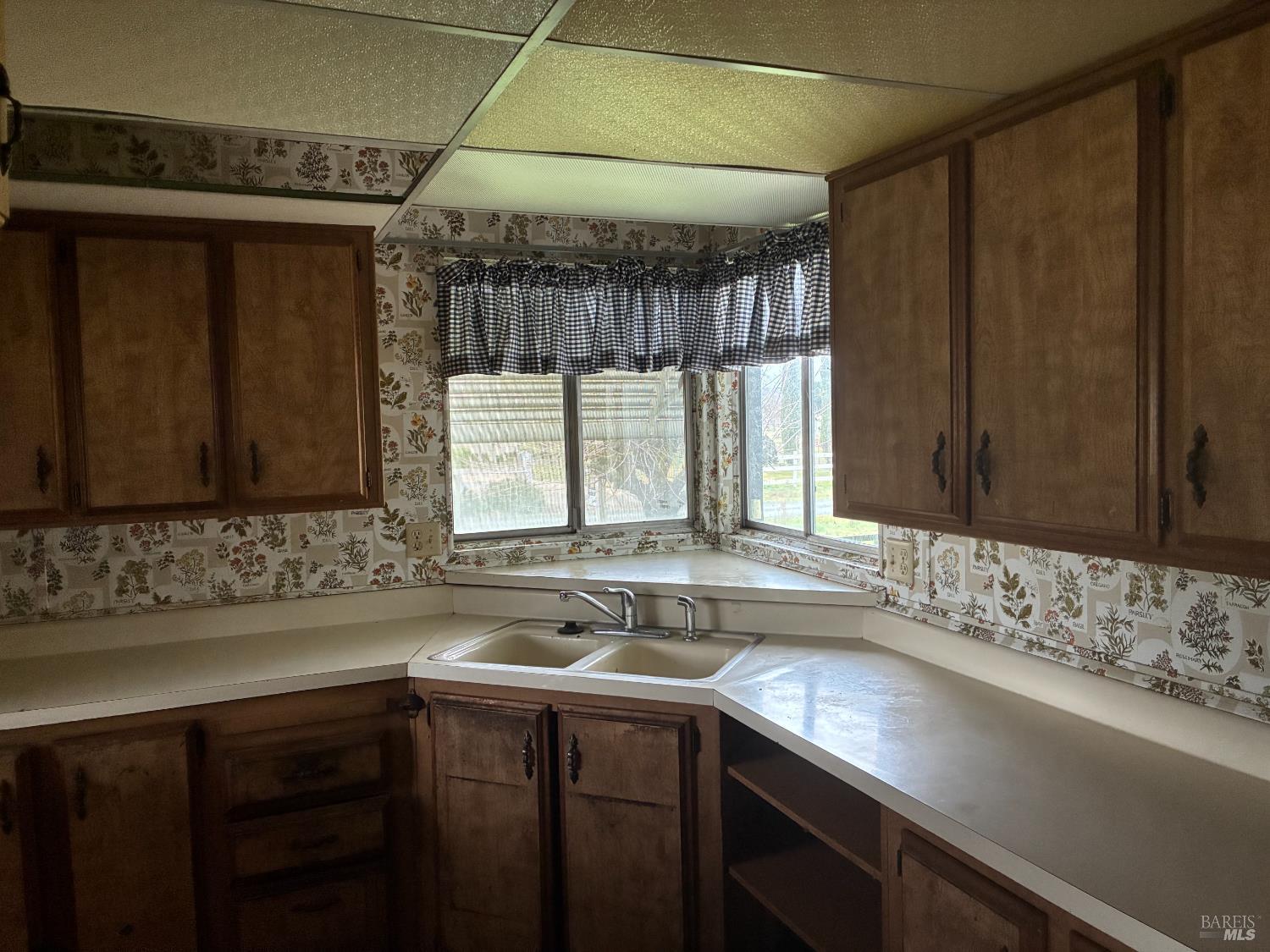 Detail Gallery Image 6 of 44 For 2865 Bell Hill Rd, Kelseyville,  CA 95451 - 2 Beds | 2 Baths