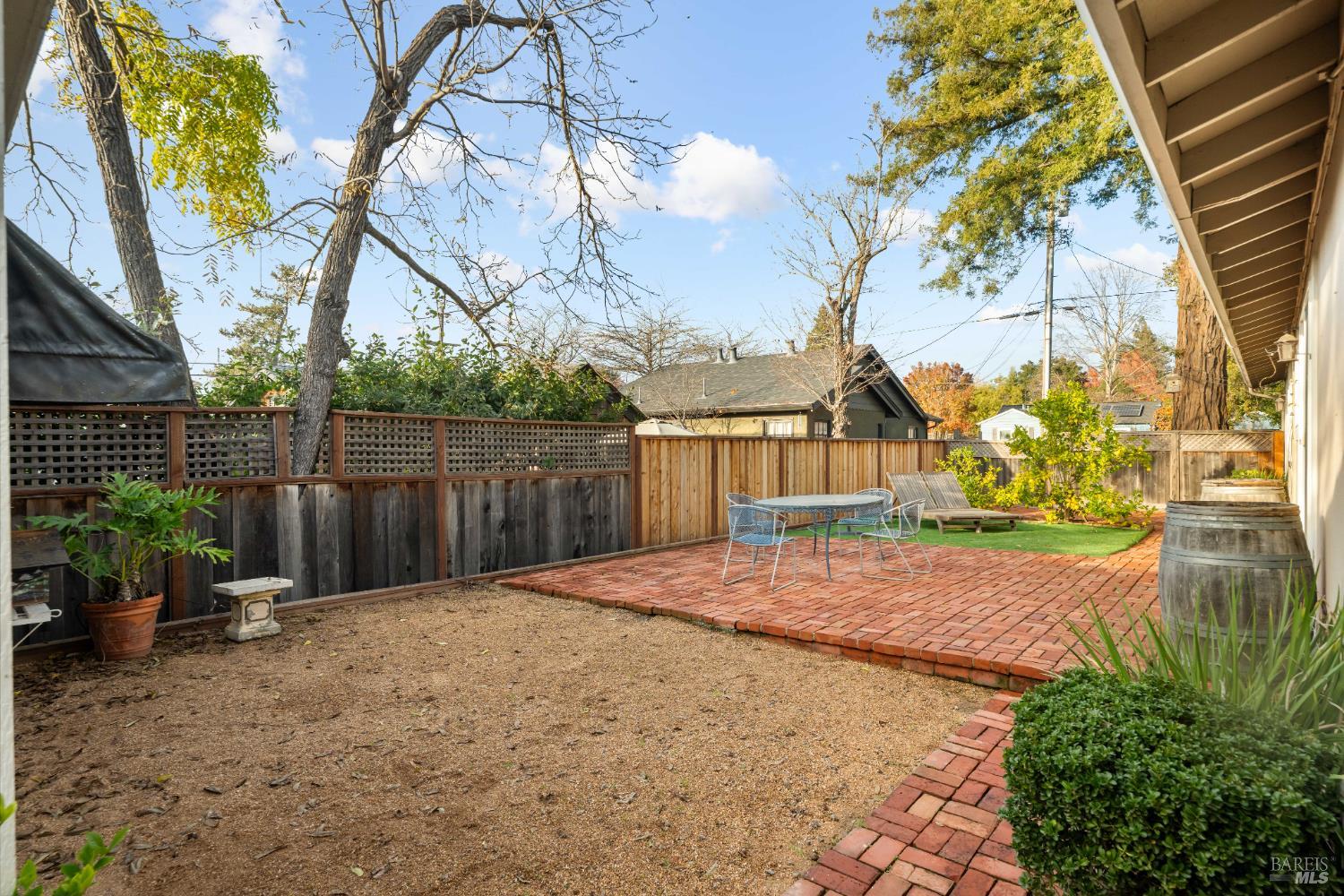 Detail Gallery Image 67 of 75 For 1343 Ash St, Napa,  CA 94559 - 6 Beds | 4/1 Baths