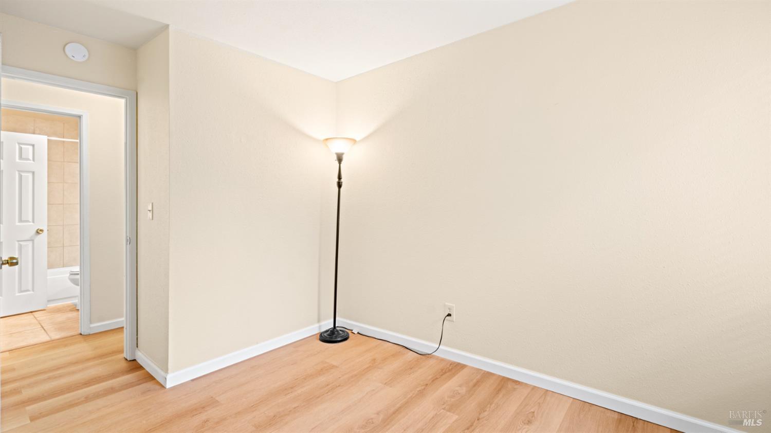 Detail Gallery Image 5 of 22 For 1333 N Camino Alto Unkn #164,  Vallejo,  CA 94589 - 2 Beds | 1 Baths