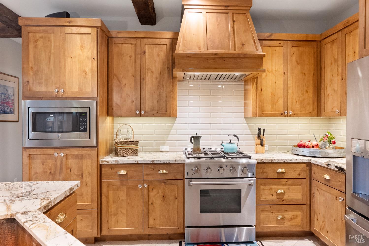 Detail Gallery Image 19 of 75 For 1343 Ash St, Napa,  CA 94559 - 6 Beds | 4/1 Baths