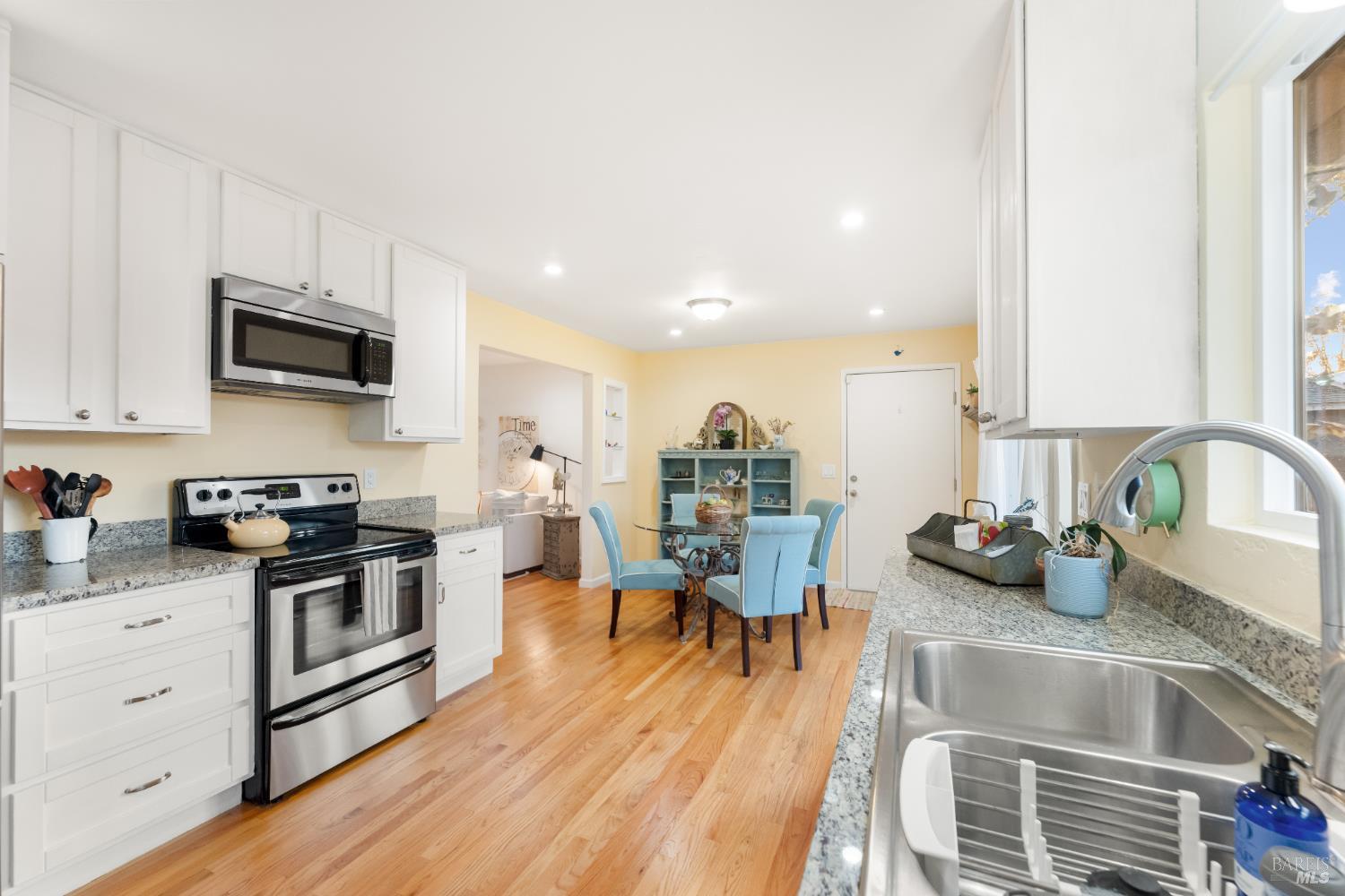 Detail Gallery Image 52 of 75 For 1343 Ash St, Napa,  CA 94559 - 6 Beds | 4/1 Baths