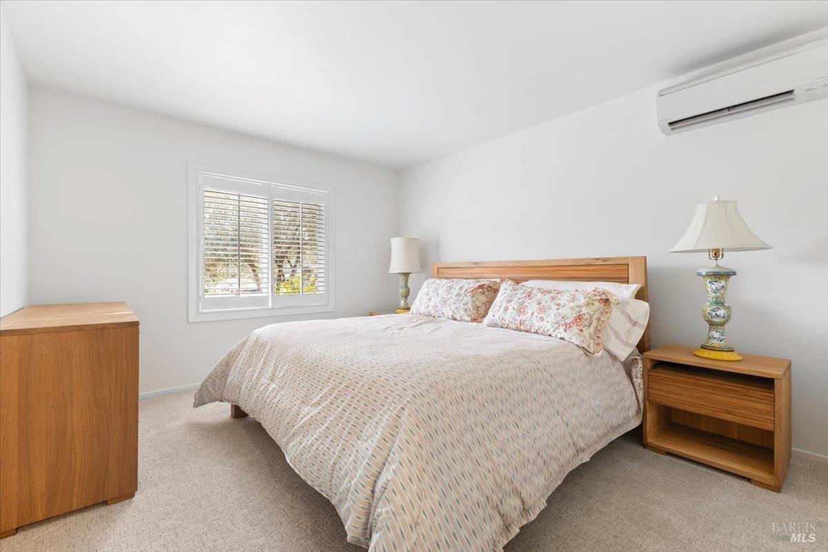 Detail Gallery Image 18 of 25 For 1421 Oak Cir, Healdsburg,  CA 95448 - 2 Beds | 1 Baths