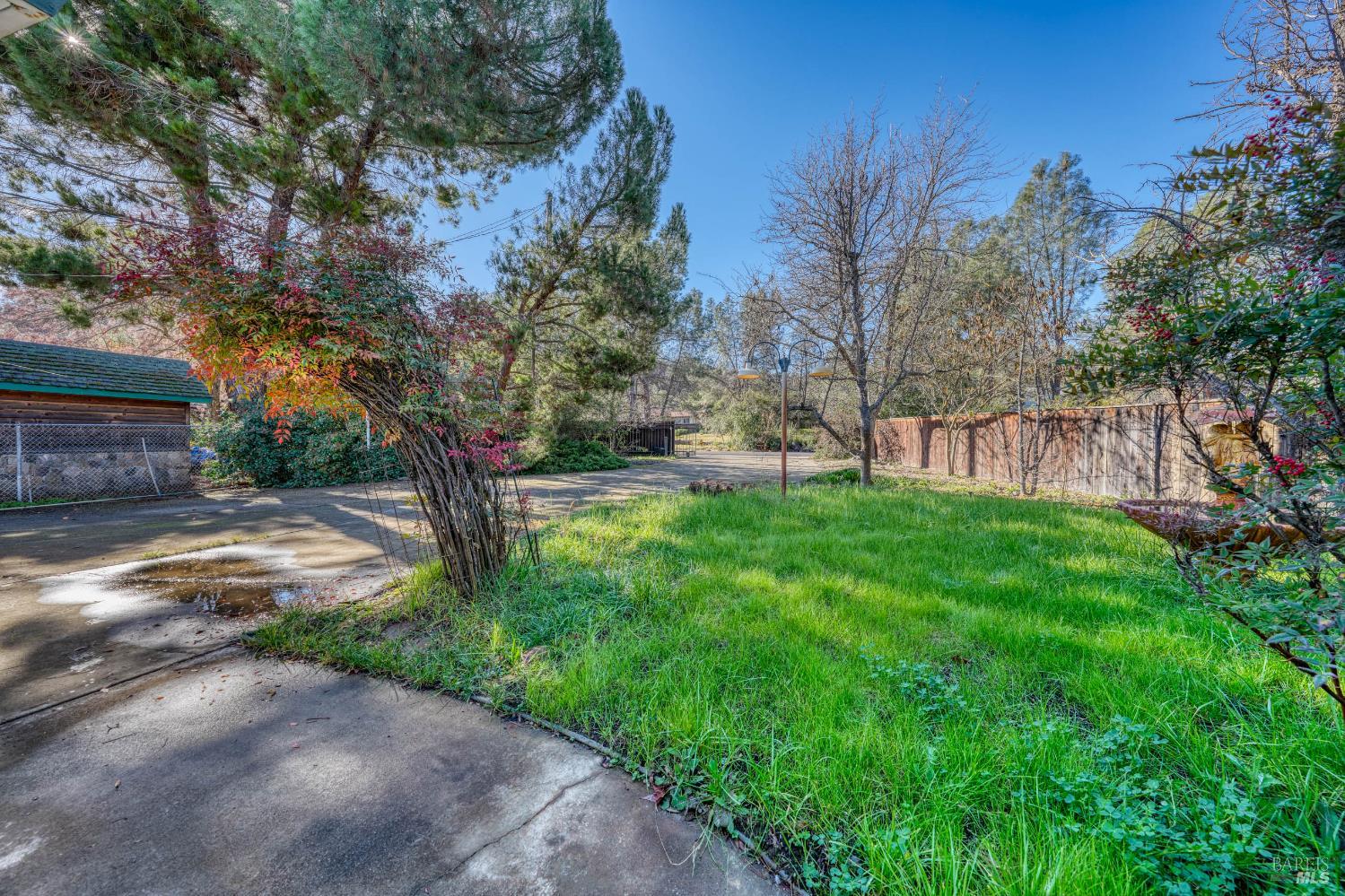 Detail Gallery Image 41 of 65 For 17730 Pomo Trl, Clearlake Oaks,  CA 95423 - 3 Beds | 3 Baths