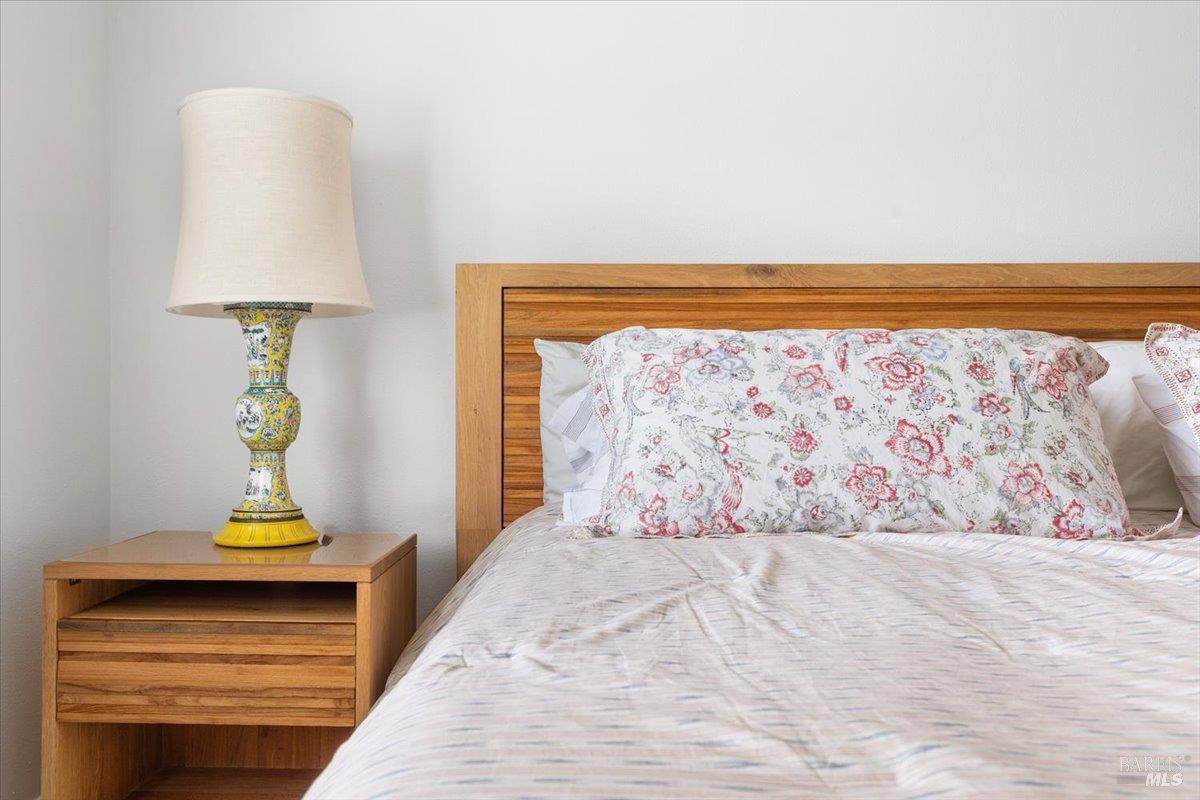 Detail Gallery Image 20 of 25 For 1421 Oak Cir, Healdsburg,  CA 95448 - 2 Beds | 1 Baths