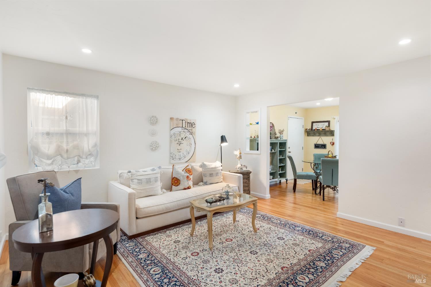 Detail Gallery Image 42 of 75 For 1343 Ash St, Napa,  CA 94559 - 6 Beds | 4/1 Baths