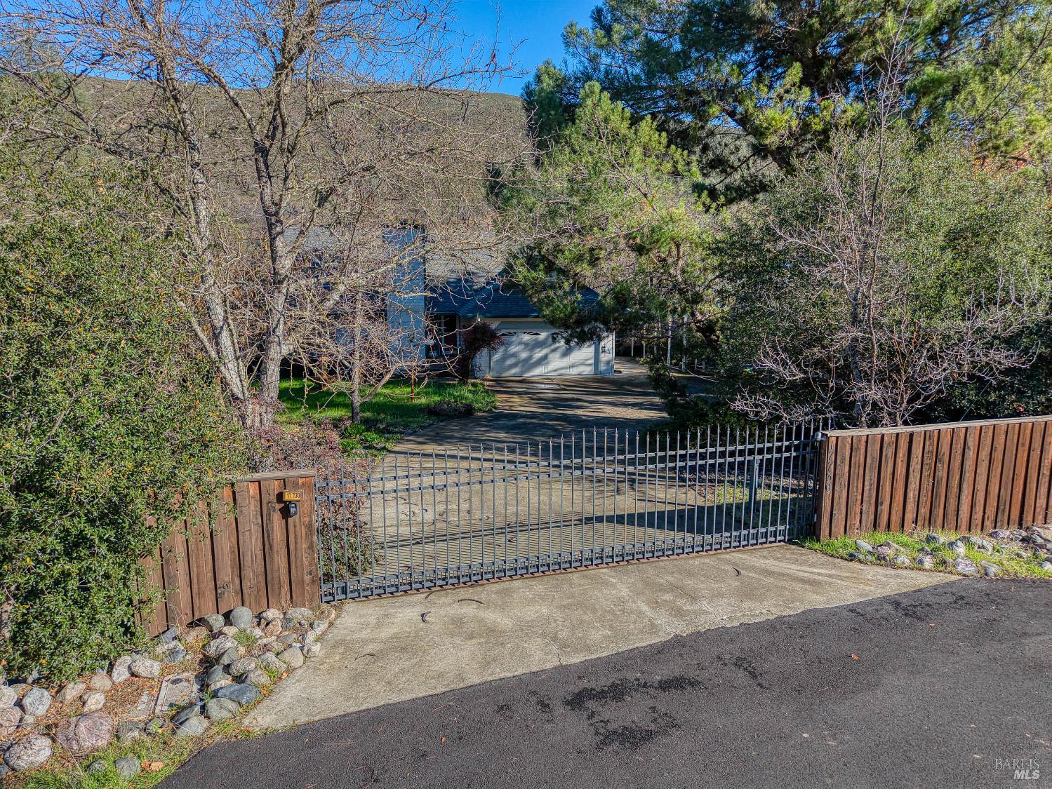 17730 Pomo, Clearlake Oaks, CA, 95423