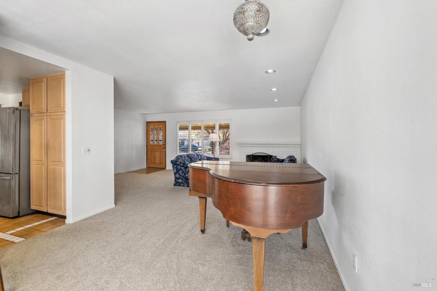 Detail Gallery Image 8 of 42 For 6 Oakhurst Pl, Santa Rosa,  CA 95409 - 2 Beds | 2 Baths