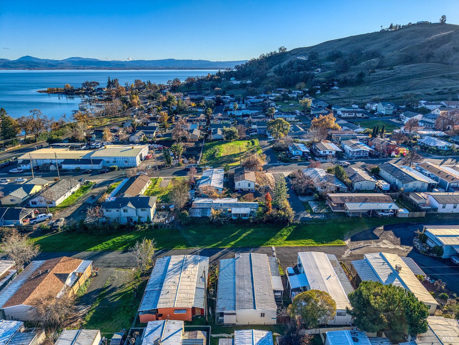 Detail Gallery Image 45 of 48 For 4265 Lakeshore Blvd 18, Lakeport,  CA 95453 - 2 Beds | 1/1 Baths