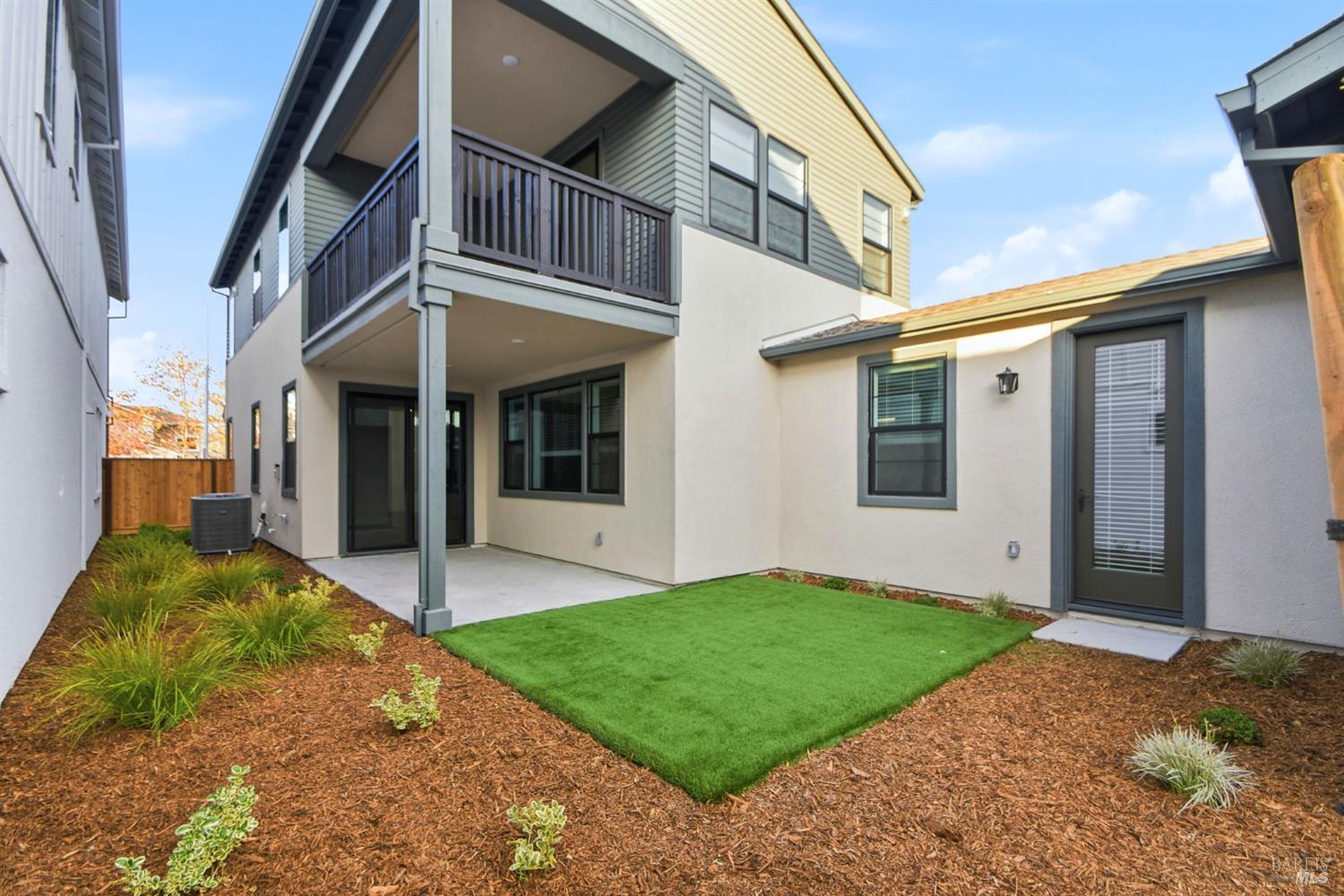 Detail Gallery Image 12 of 13 For 9121 Camino Colegio Rd, Rohnert Park,  CA 94928 - 4 Beds | 3 Baths