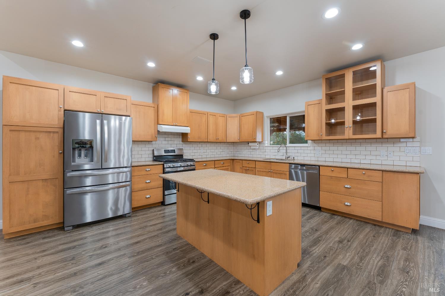 Detail Gallery Image 10 of 29 For 1461 Ponderosa Way, Redwood Valley,  CA 95470 - 3 Beds | 2 Baths