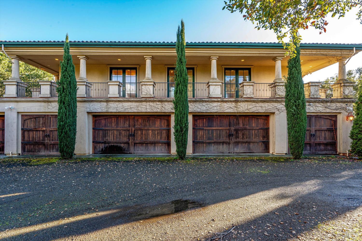 Detail Gallery Image 48 of 74 For 405 London Way, Sonoma,  CA 95476 - 5 Beds | 5/1 Baths