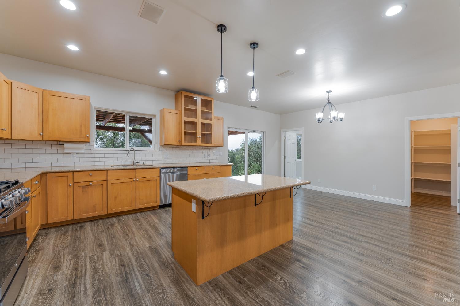 Detail Gallery Image 11 of 29 For 1461 Ponderosa Way, Redwood Valley,  CA 95470 - 3 Beds | 2 Baths