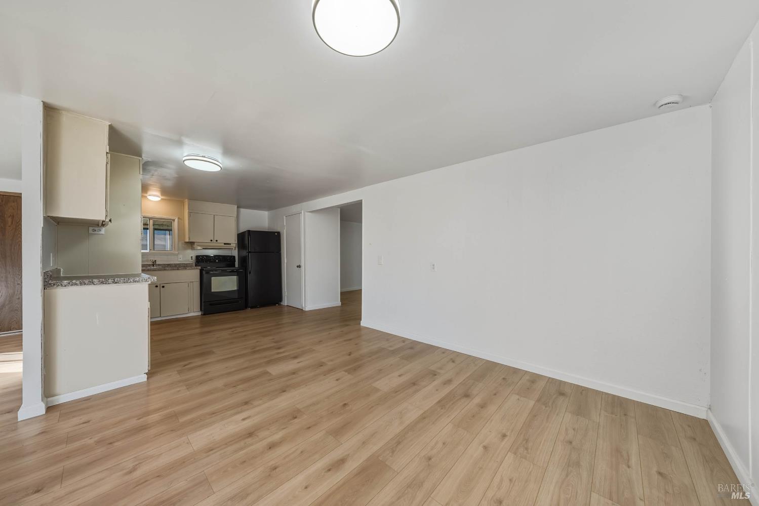 Detail Gallery Image 17 of 48 For 4265 Lakeshore Blvd 18, Lakeport,  CA 95453 - 2 Beds | 1/1 Baths