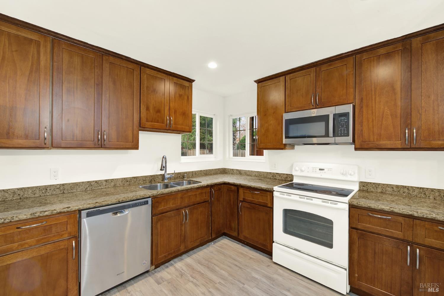 Detail Gallery Image 36 of 98 For 2630 Owens St, Fairfield,  CA 94534 - 4 Beds | 3 Baths