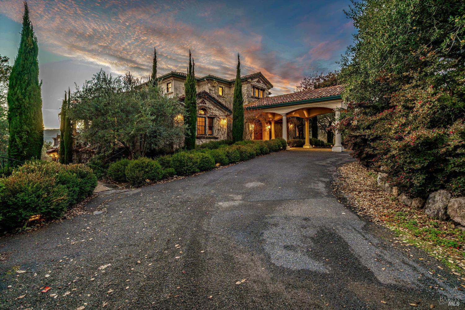 Detail Gallery Image 61 of 74 For 405 London Way, Sonoma,  CA 95476 - 5 Beds | 5/1 Baths