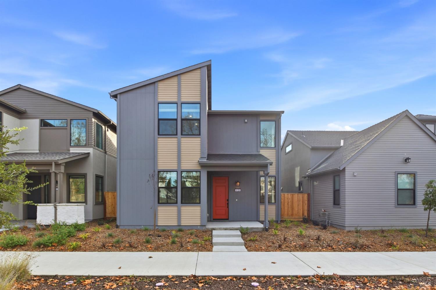 Front Image Thumbnail for BA325104161