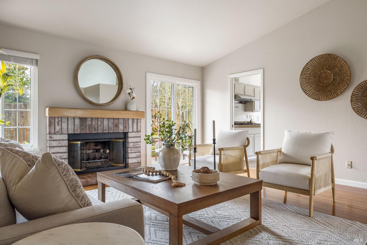 Detail Gallery Image 10 of 28 For 8814 Clothier Ln, Cotati,  CA 94931 - 3 Beds | 2 Baths