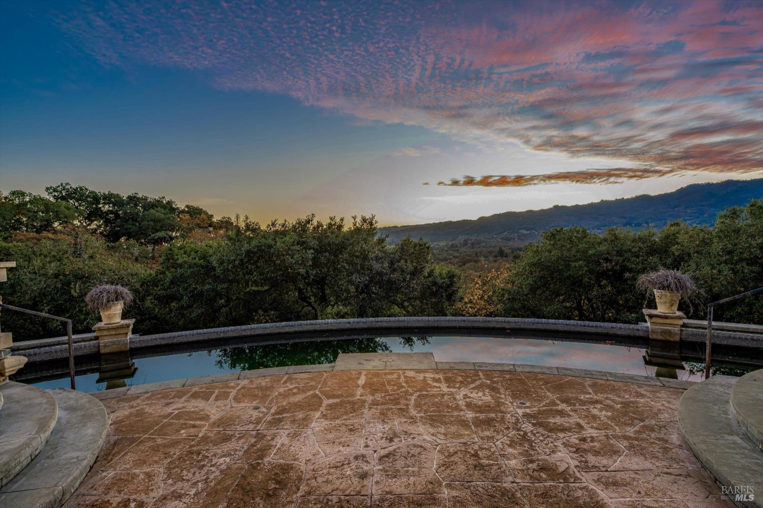 Detail Gallery Image 64 of 74 For 405 London Way, Sonoma,  CA 95476 - 5 Beds | 5/1 Baths