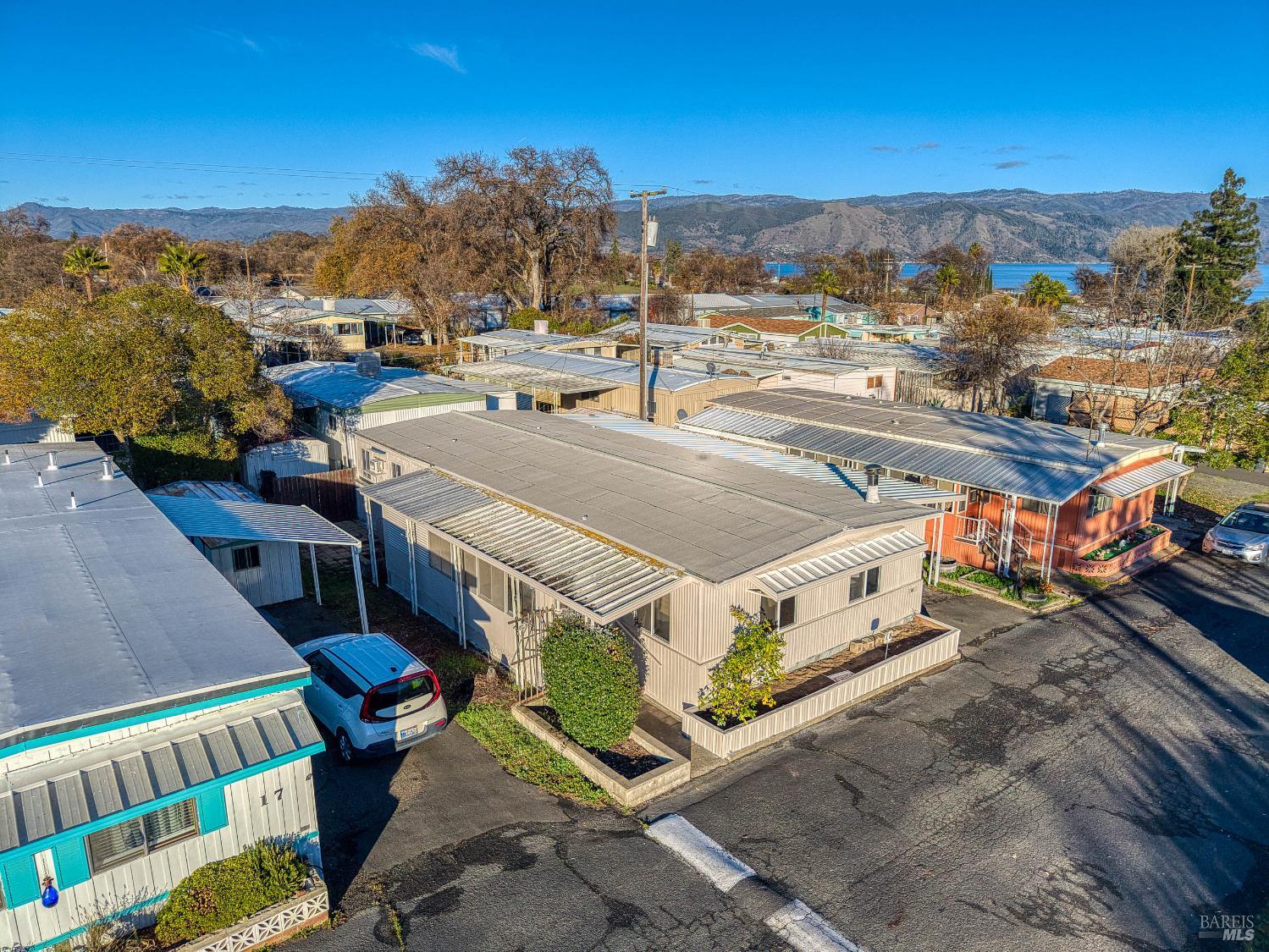 Detail Gallery Image 11 of 48 For 4265 Lakeshore Blvd 18, Lakeport,  CA 95453 - 2 Beds | 1/1 Baths