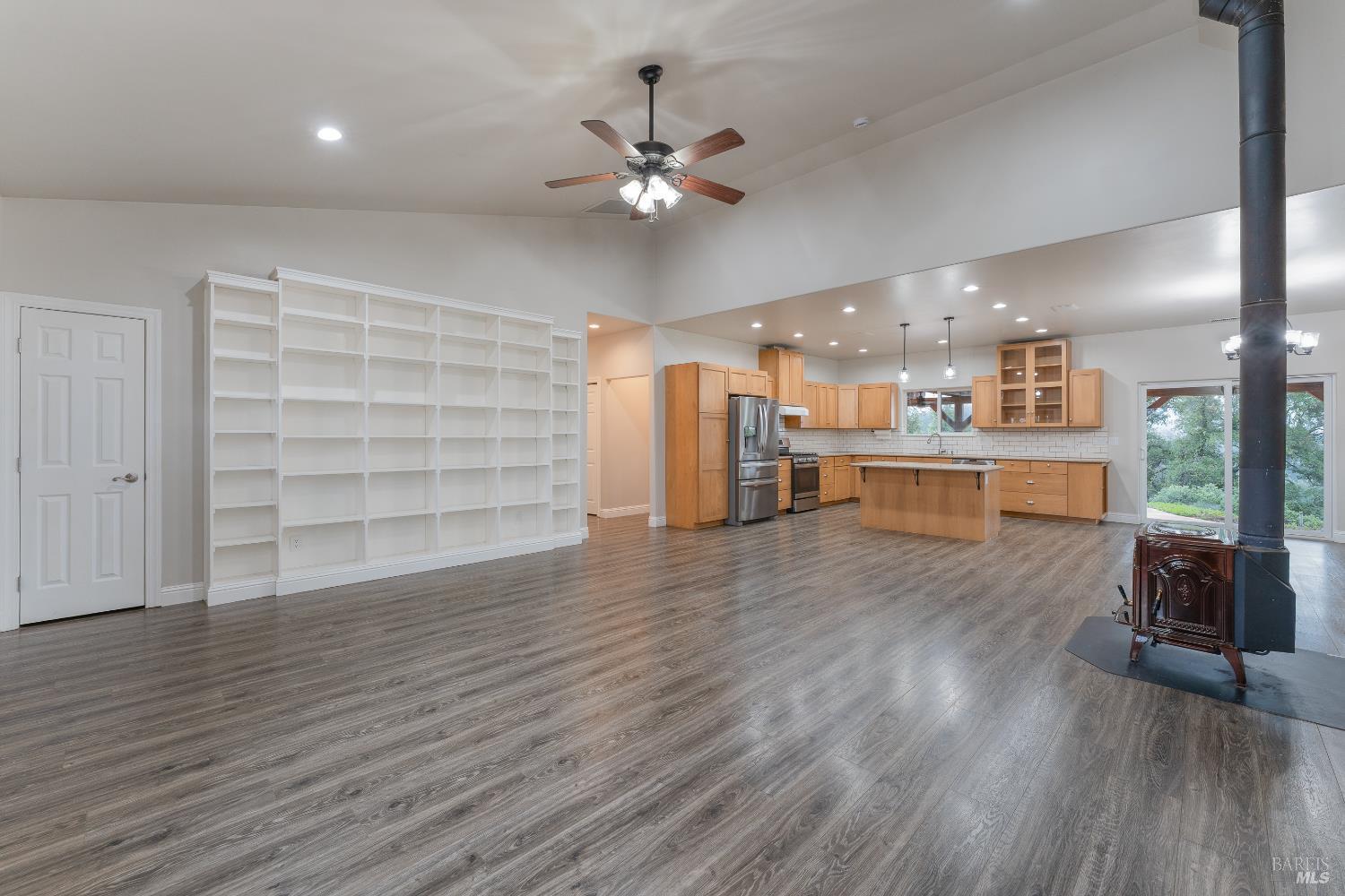 Detail Gallery Image 9 of 29 For 1461 Ponderosa Way, Redwood Valley,  CA 95470 - 3 Beds | 2 Baths