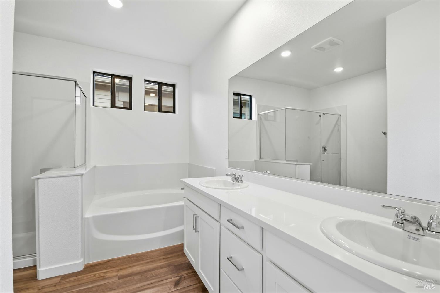 Detail Gallery Image 7 of 12 For 9129 Camino Colegio Rd, Rohnert Park,  CA 94928 - 4 Beds | 3 Baths